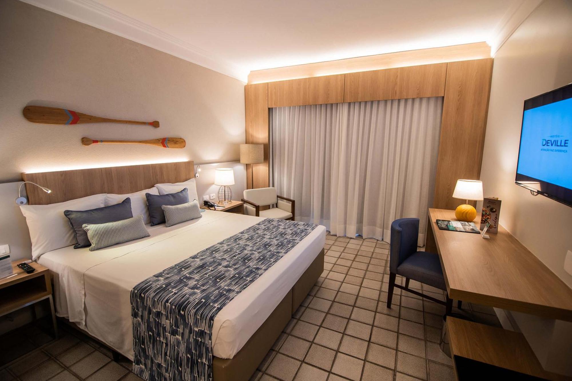 Hotel Deville Prime