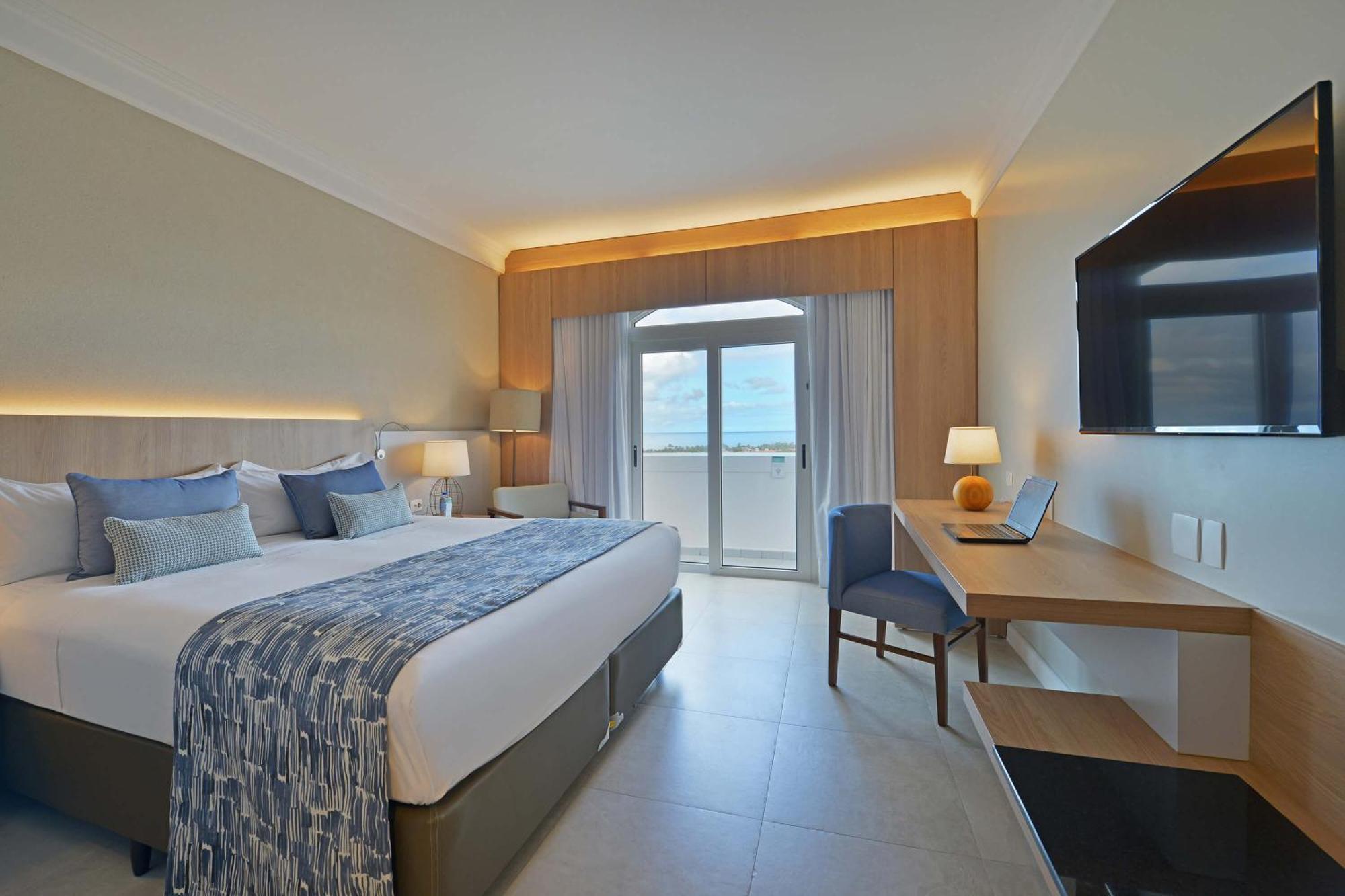 Deville Prime Hotel 5*